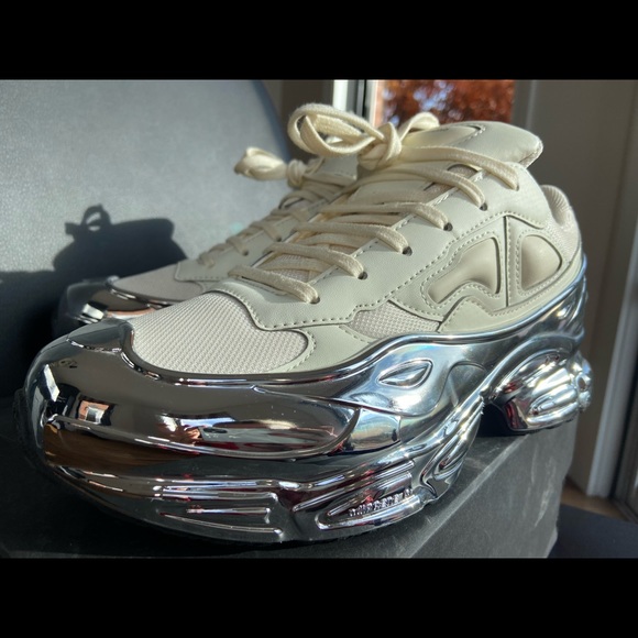 COPY - Raf Simons Cream and Metallic chrome sneakers - Picture 6 of 7